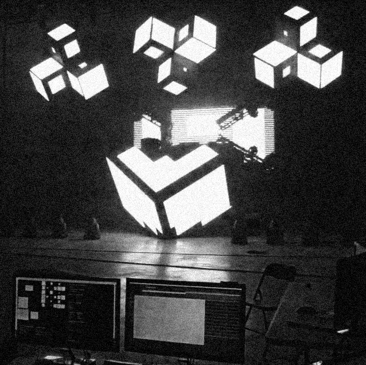 Deadmau5 - Audio Visual VJ Software